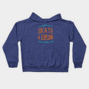 skateboarder rider t-shirt | skate and explore Kids Hoodie